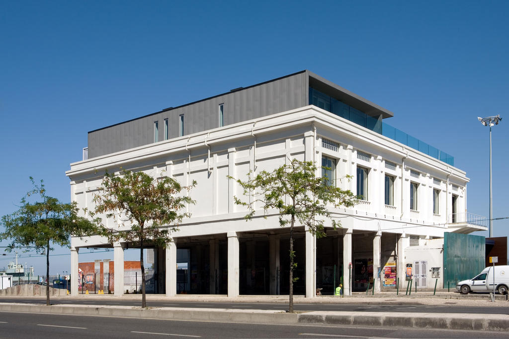 Discotèque, Lisbonne (Portugal)_Image2