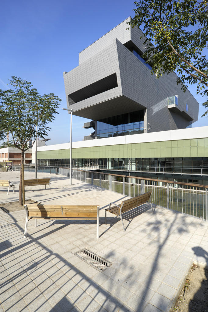 Disseny Hub Barcelona, Barcelone (Espagne) VMZINC ES