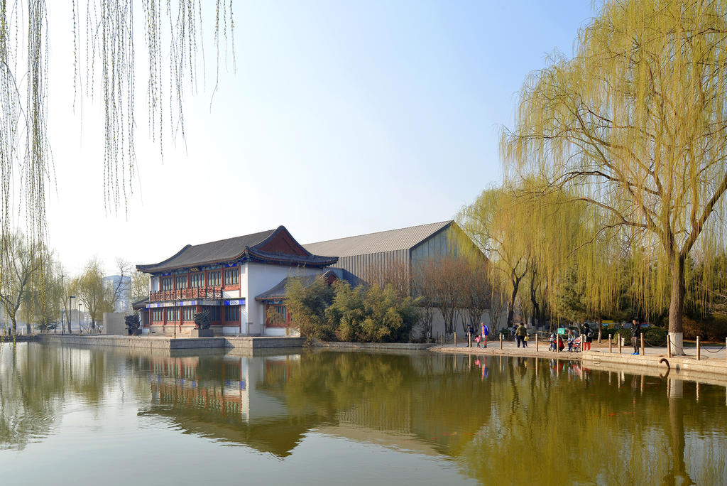Beijing Han Meilin Art Gallery, Liyuan Cultural Park, Tongzhou District in Beijing (China)_Image4
