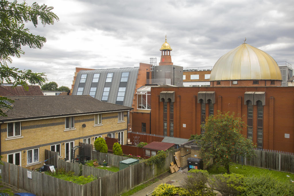 Croydon Mosque & Islamic Centre, New Women's and Children's Wing (UK)_Image9