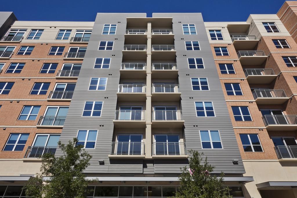 One Lake's Edge Luxury Apartments, The Woodlands Texas (USA)_Image1