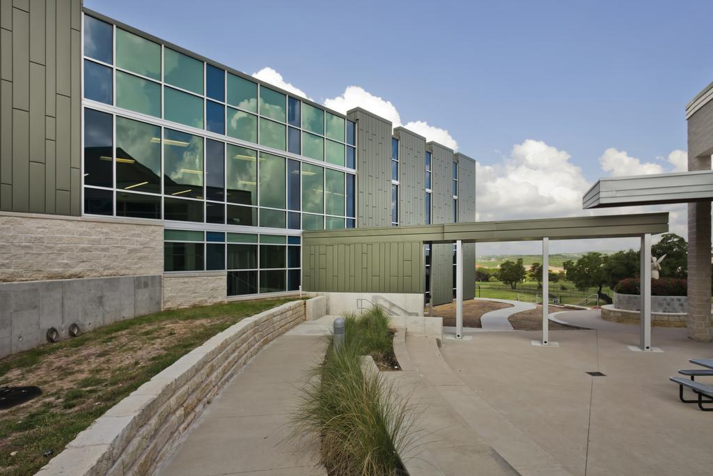 St. Gabriel Catholic School, Austin, Texas (USA)_Image6