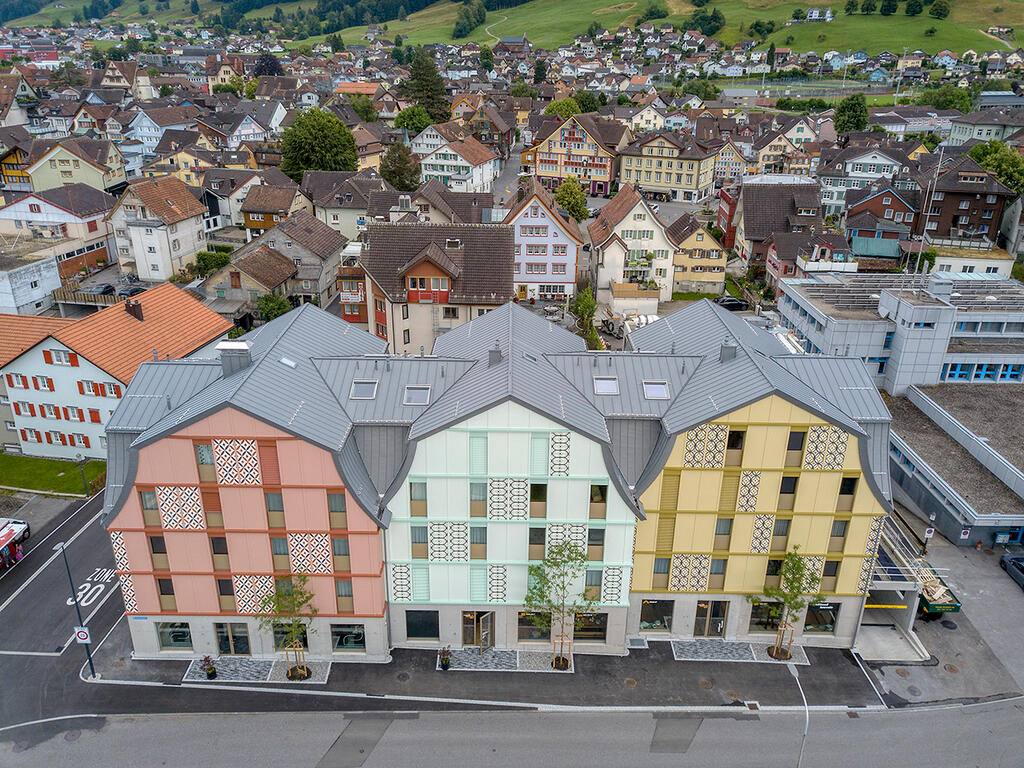 Mehrfamilienhäuser, Appenzell (Schweiz)_Image0