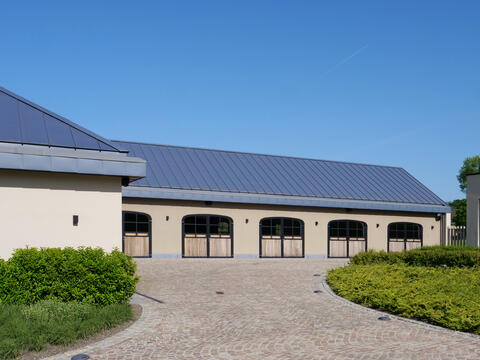 PAARDENSTALLEN, RONSE, België_Image34