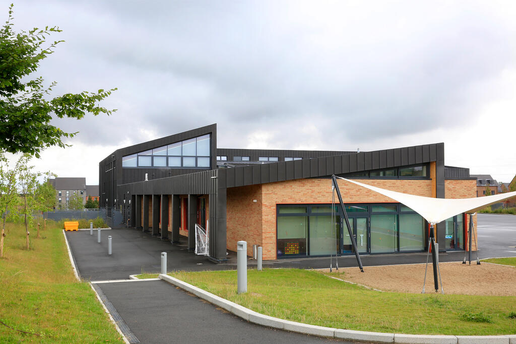 Thornhill School, Bedfordshire (UK)_Image3