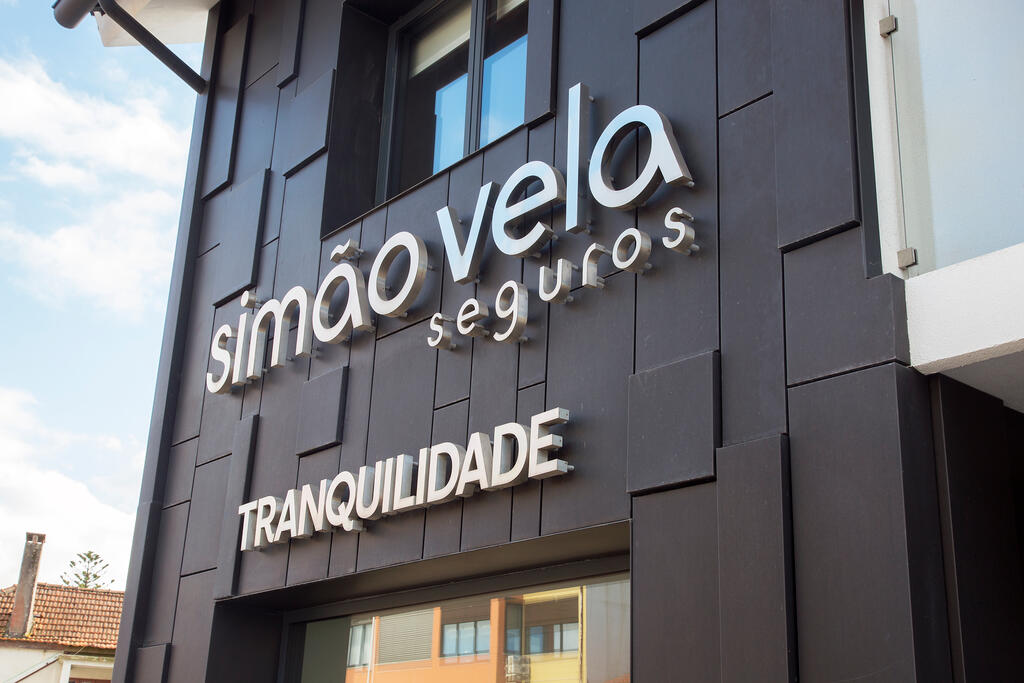 Simao Vela Seguros, oliveira de bairro (Portugal)_Image5