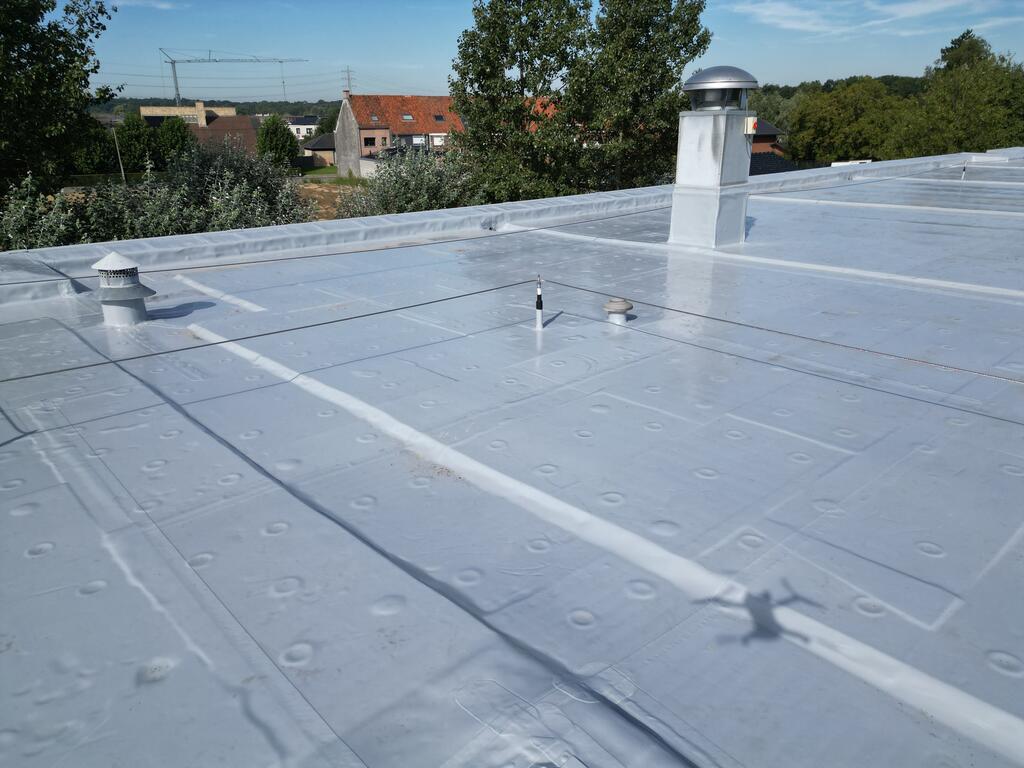 Voetbaltribune, Rumbeke (Roeselare) - België_Image2