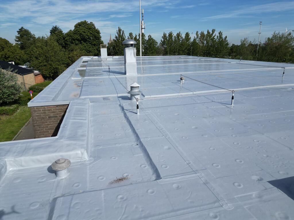 Voetbaltribune, Rumbeke (Roeselare) - België_Image4