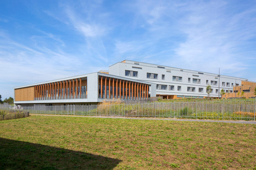 Lycee d'Aizenay (France)_Image19