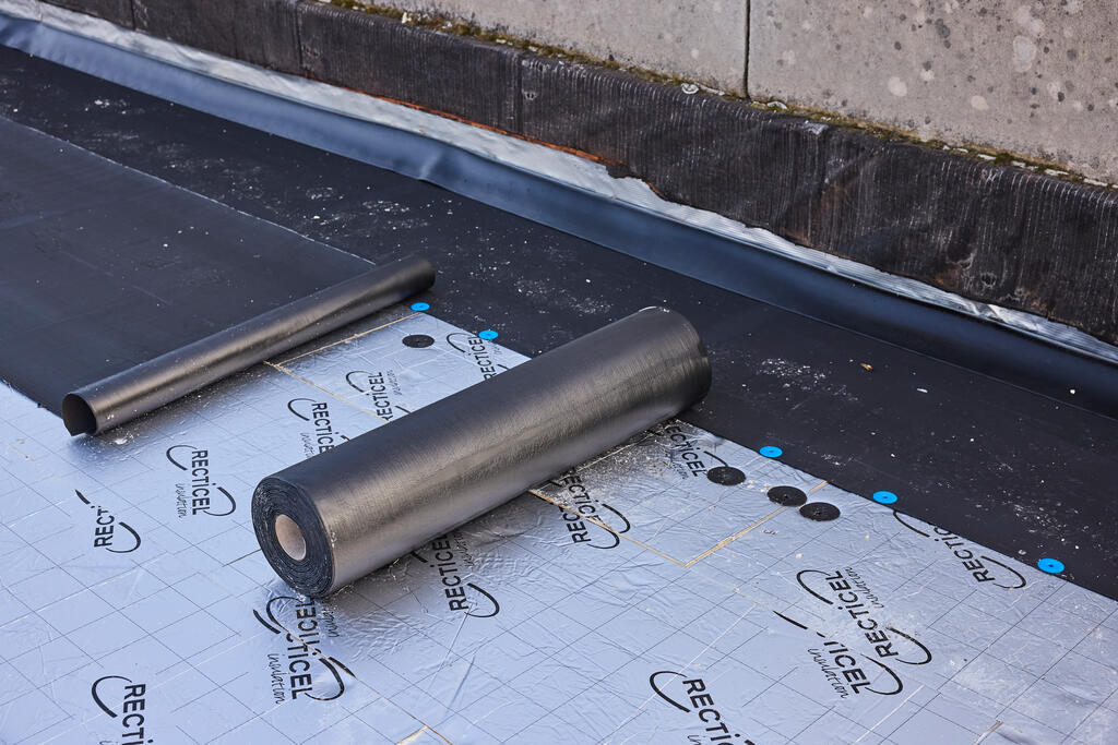 Plastivan, Oostrozebeke (België)_Image7