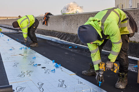 Plastivan, Oostrozebeke (België)_Image2