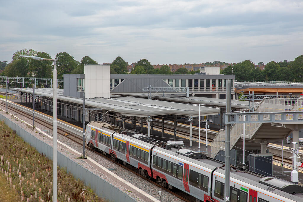Beaulieu New Station, Essex (UK)_Image6