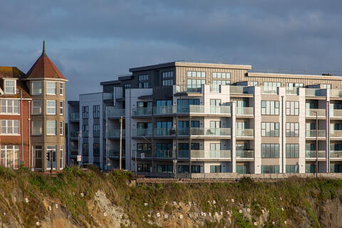 Cliff Edge, Cornwall (UK)_Image1