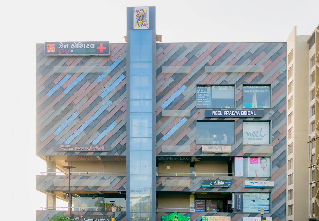 VIP Galleria, Surat (India)_Image3