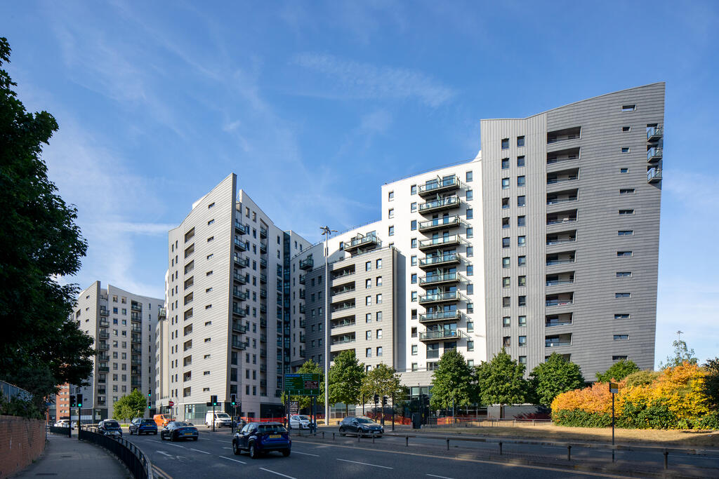 Leeds Gateway, West Yorkshire (UK)_Image1